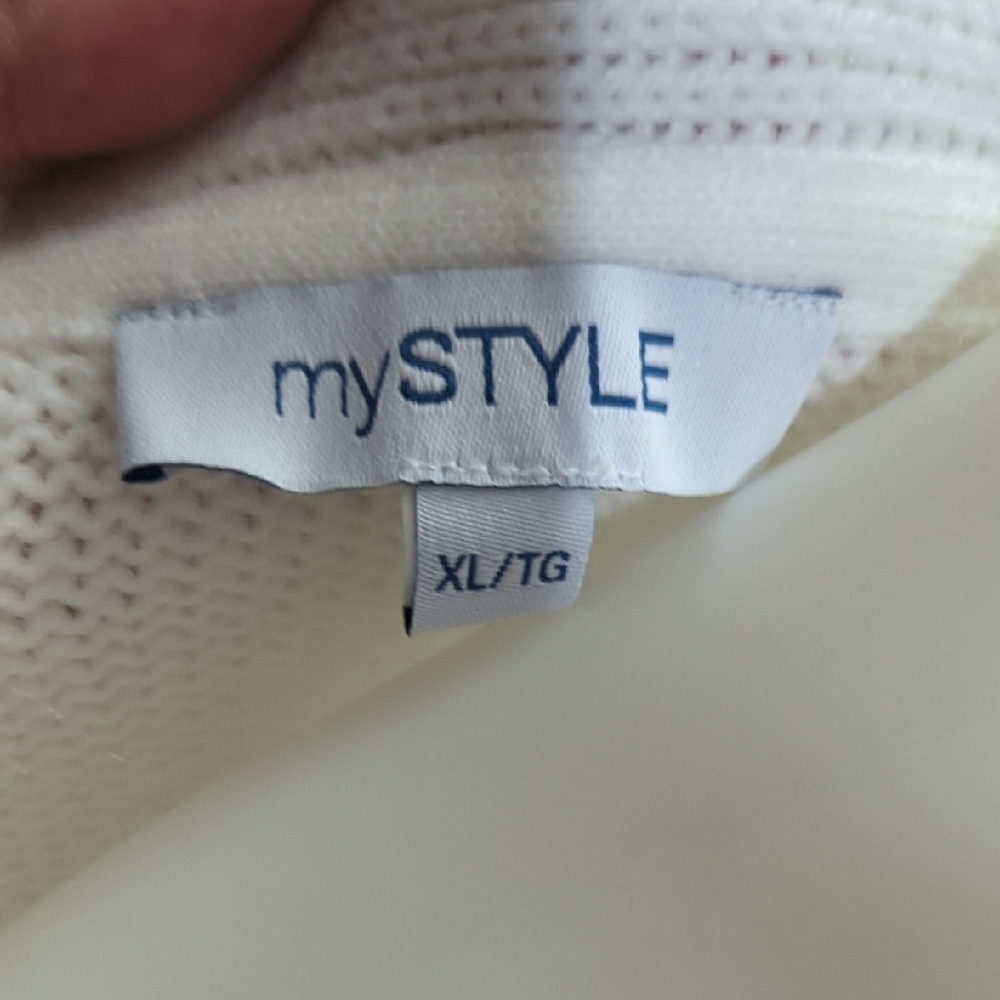 Size XL My Style Women's White Cable Knit Cardigan Sweater - Picture 2 of 16